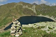 32 Vista sul Lago Moro e spunta in alto a dx il Disgrazia